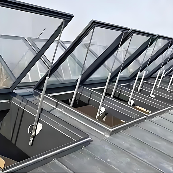 消防民和排烟窗 消防民和排烟窗